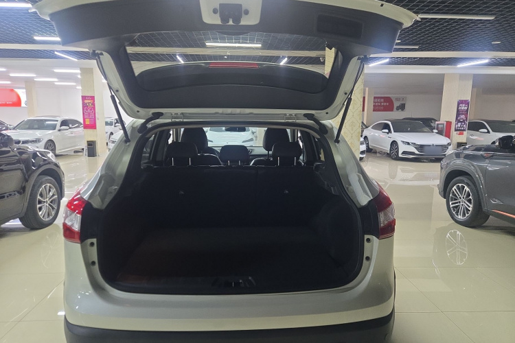 日产 逍客 2017款 2.0L CVT智享版 国V局部细节23