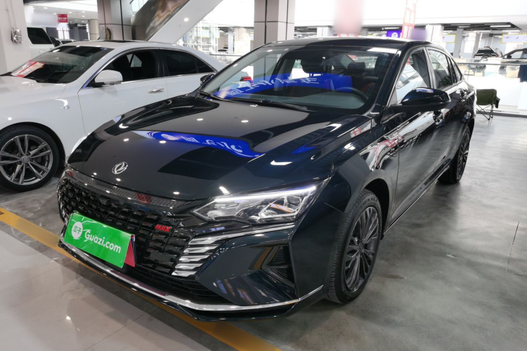 东风风神 奕炫MAX 2023款 1.5T 超能型爸版车身外观1