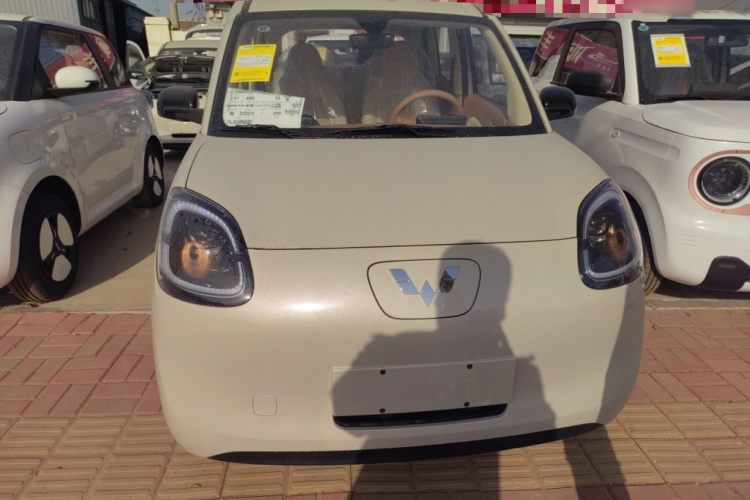 五菱汽车 宏光MINIEV 2025款 四门版 进阶款车身外观2