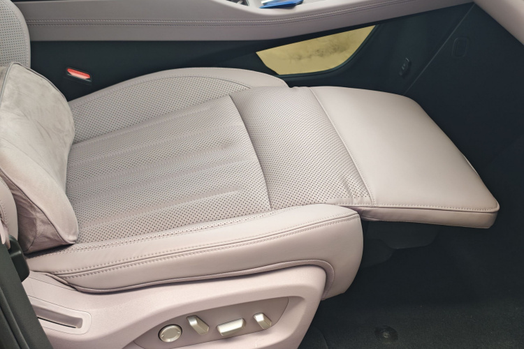 乐道L60 2024款 60kWh 后驱版局部细节9006