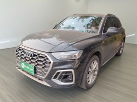 奥迪Q5L 2022款 40T 豪华动感型