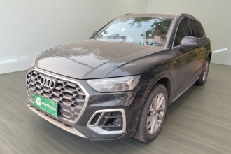 奥迪Q5L 2022款 40T 豪华动感型
