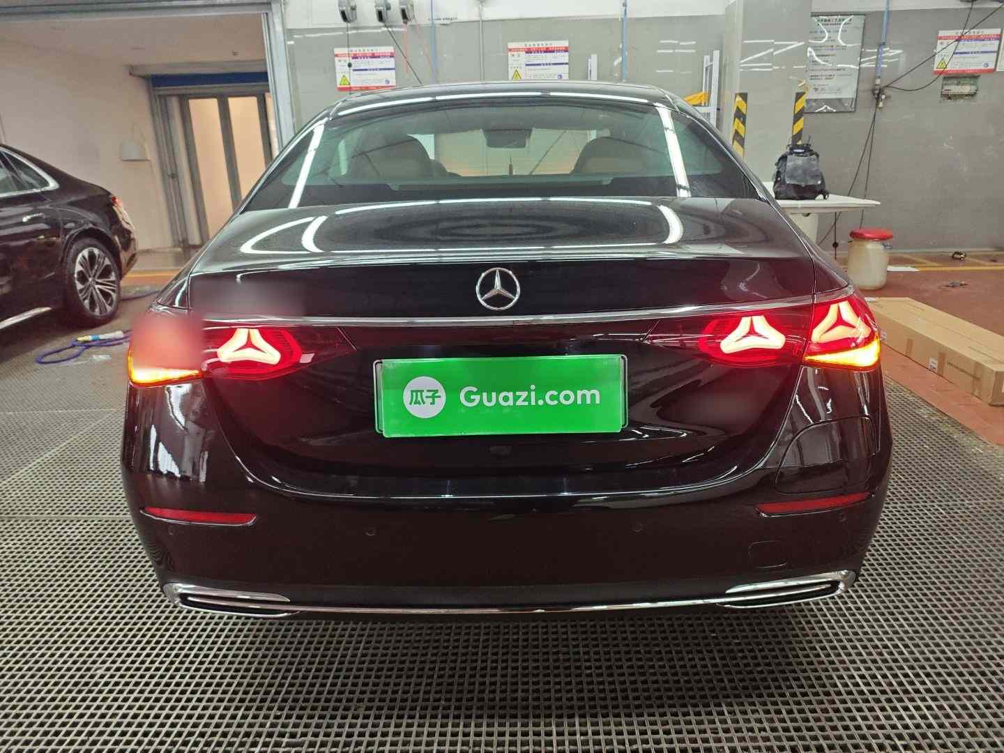 奔驰E级新能源 2024款 E 350 e L 插电式混合动力轿车(3)