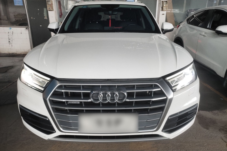 奥迪Q5L 2018款 40 TFSI 荣享进取型 国V车身外观2
