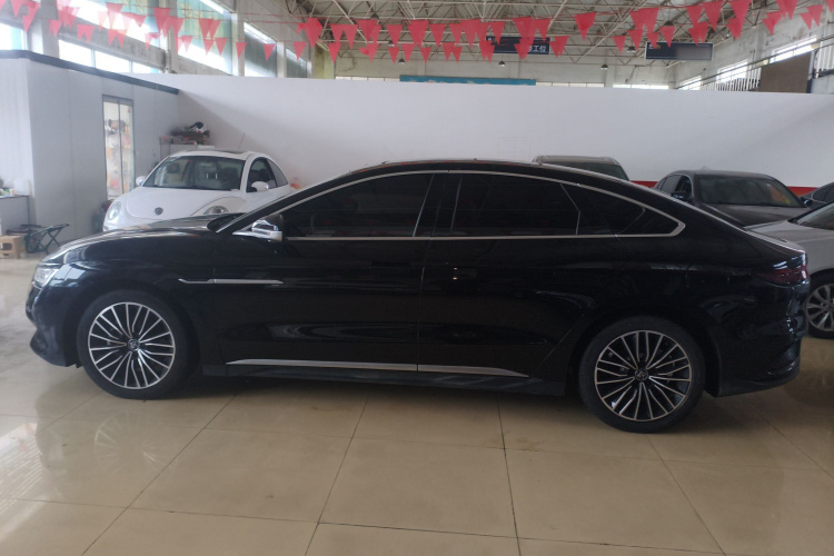 比亚迪 汉 2024款 DM-i 荣耀版 121KM 尊荣型车身外观4