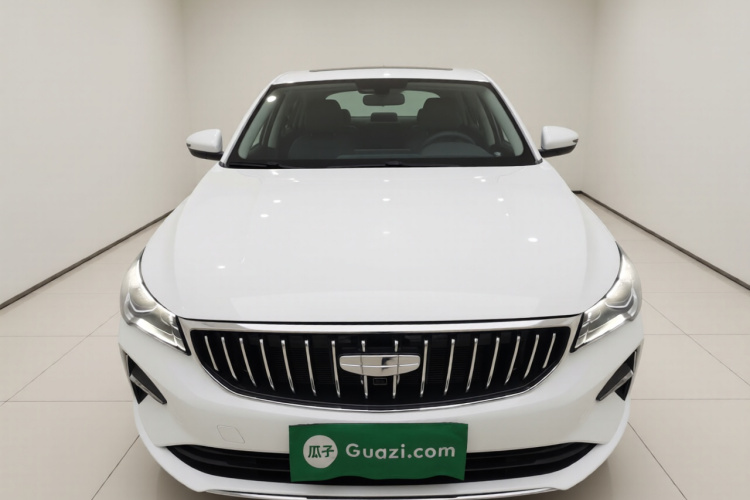 吉利汽车 帝豪 2025款 第4代 1.5L 手动星耀版车身外观2