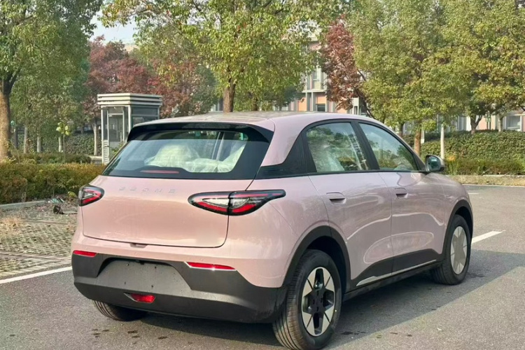 吉利银河 星愿 2026款 310km 梦想版车身外观6007