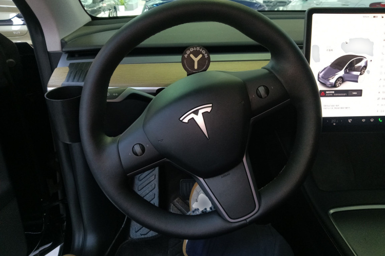 特斯拉 Model Y 2022款 改款 后轮驱动版局部细节13