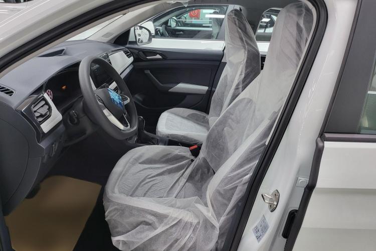 大众 途岳 2025款 新锐 1.5L 锐进版中控内饰7002