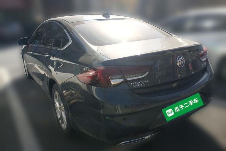 别克 君威 2021款 552T 精英型车身外观6003