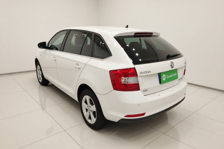 斯柯达 昕动 2016款 1.6L 自动创行版车身外观5