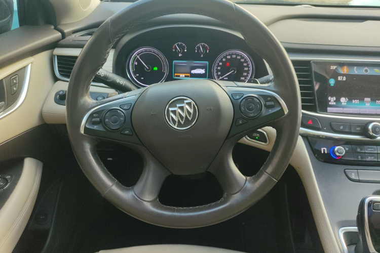 别克 君越 2016款 30H 精英型局部细节13