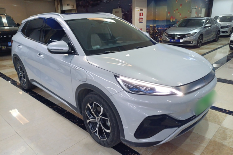 比亚迪 元PLUS 2022款 430KM 尊贵型车身外观3