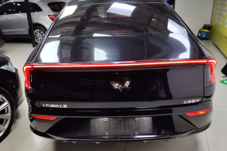 五菱汽车 五菱星光 2024款 共创版 510 进阶型车身外观6