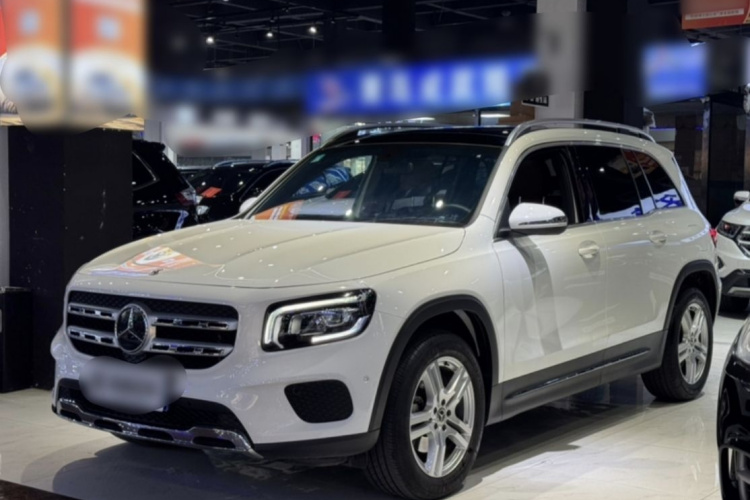 奔驰GLB 2022款 改款二 GLB 200 时尚型车身外观6004