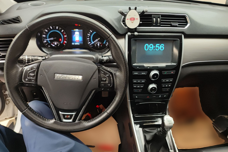 哈弗H2 2016款 红标 1.5T 手动两驱豪华型中控内饰12