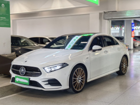 奔驰A级 2019款 A 200 L 运动轿车先行特别版