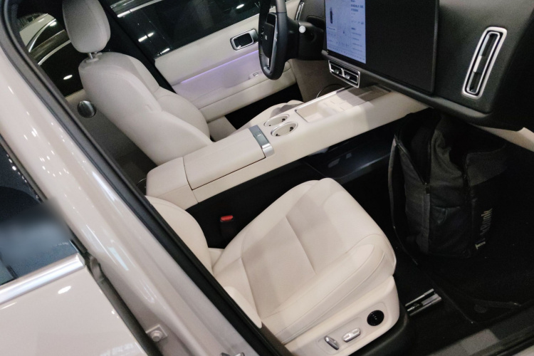 理想汽车 理想L6 2024款 Max局部细节41