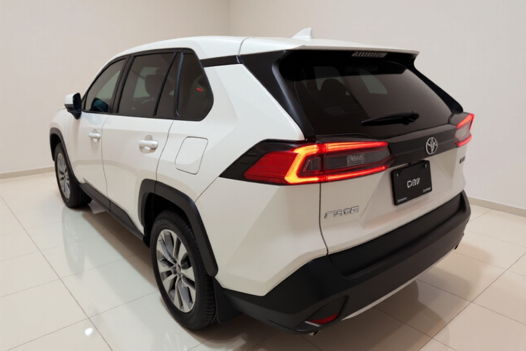 丰田 威兰达 2020款 2.0L CVT四驱豪华版车身外观5