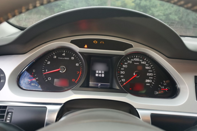 奥迪A6L 2011款 2.8 FSI 豪华型局部细节14