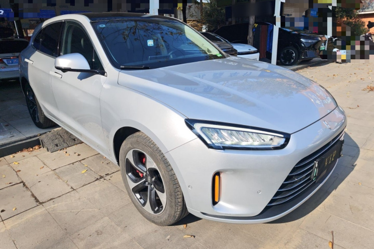 鸿蒙智行 问界M5 2022款 增程四驱性能版车身外观6002