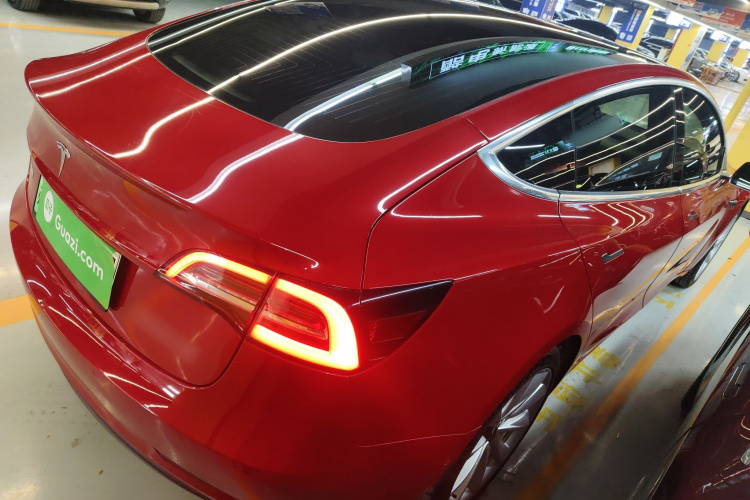 特斯拉 Model 3 2020款 改款 长续航后轮驱动版车身外观6005