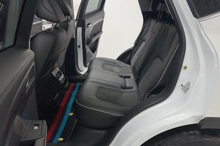 哈弗H6 2023款 国潮版 1.5T 自动冠军版中控内饰7003