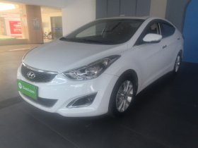 现代 朗动 2016款 1.6L 自动尊贵型