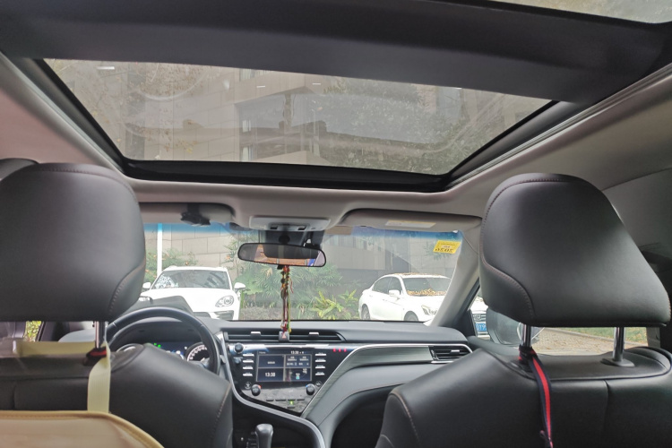 丰田 凯美瑞 2018款 双擎 2.5HG 豪华版局部细节22