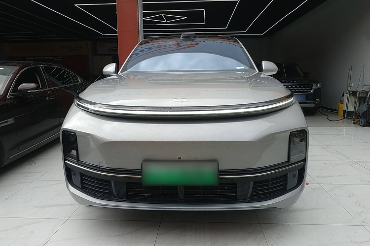 理想汽车 理想L9 2022款 Max车身外观2