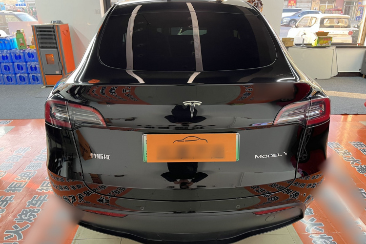 特斯拉 Model Y 2022款 改款 后轮驱动版车身外观6005
