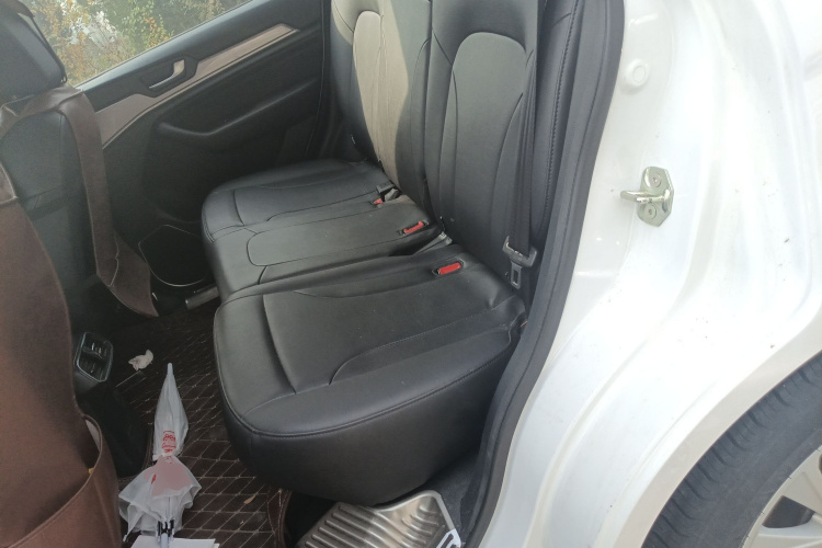 哈弗H6 2019款 运动版 1.5T 手动两驱精英型 国VI中控内饰21