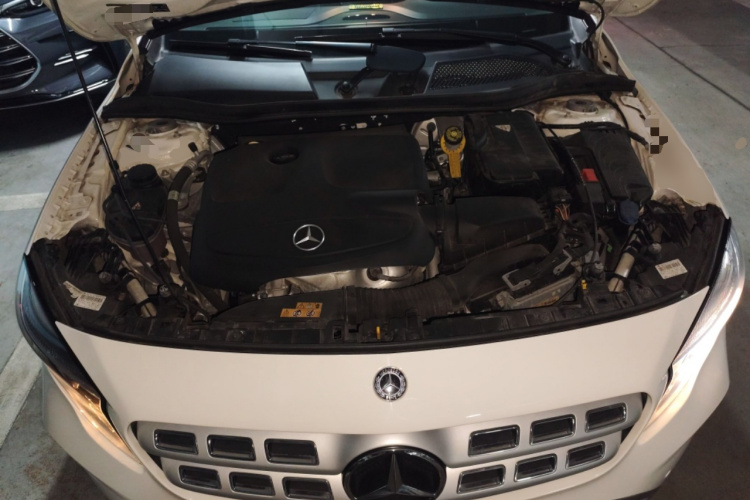 奔驰GLA 2019款 GLA 200 动感型局部细节24