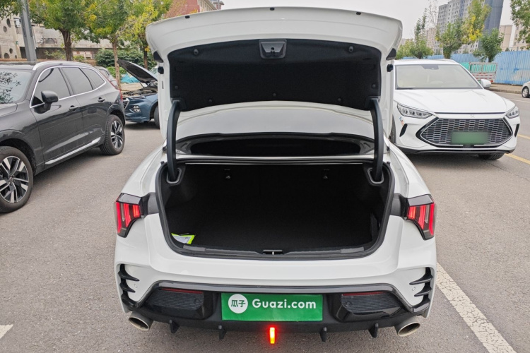 领克03 2023款 1.5TD DCT劲Pro中控内饰23