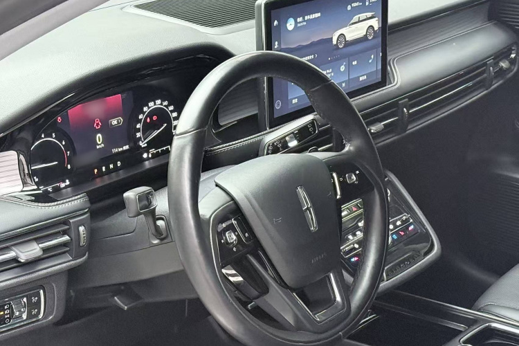 林肯 冒险家 2021款 2.0T 两驱尊享版中控内饰7004