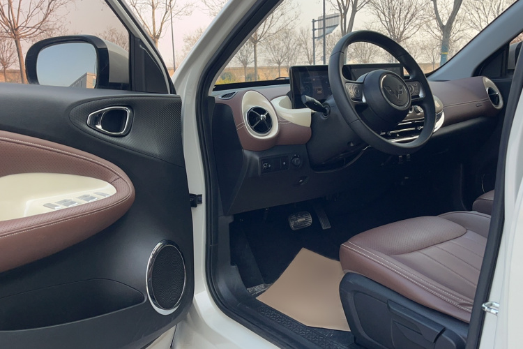 五菱汽车 五菱缤果 2023款 203km 舒享款中控内饰7002