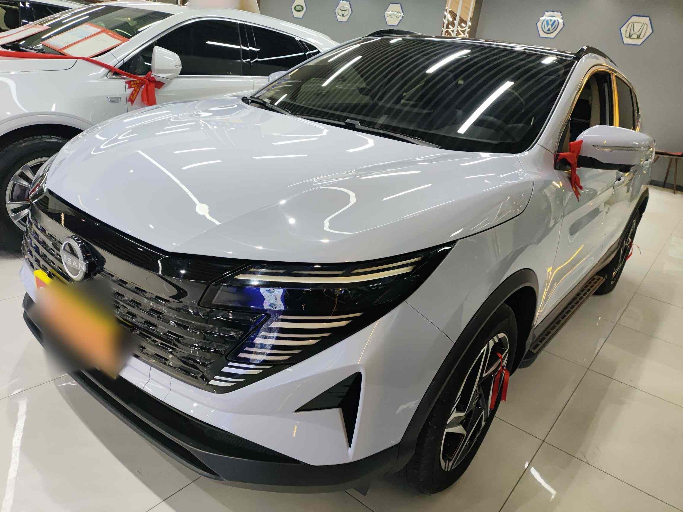 日产 逍客 2025款 荣誉 2.0L CVT XV+领先版(2)
