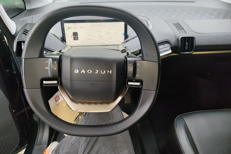 宝骏KiWi EV 2022款 设计师轻享版 三元锂中控内饰12