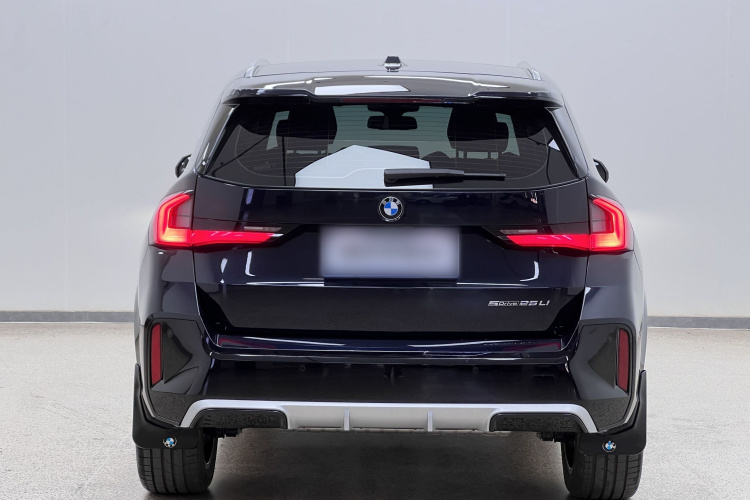 宝马X1 2024款 sDrive25Li M运动套装车身外观6007