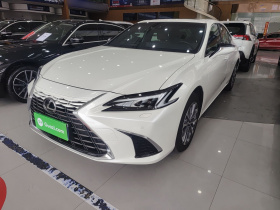 雷克萨斯ES 2025款 200 臻享版