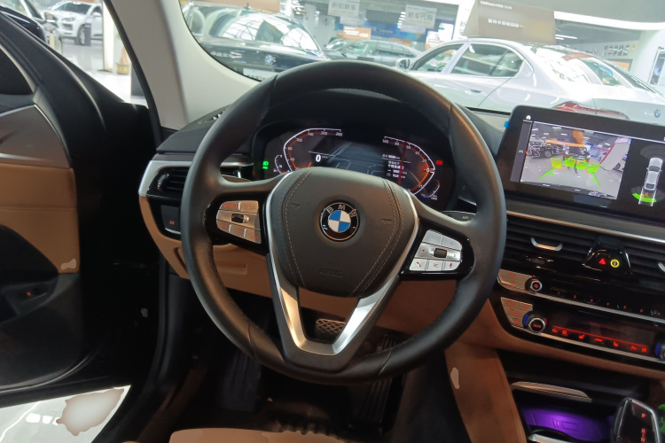 宝马6系GT 2022款 630i 豪华设计套装中控内饰13
