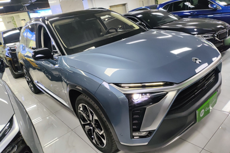 蔚来ES8 2020款 580KM 签名版 六座版车身外观3