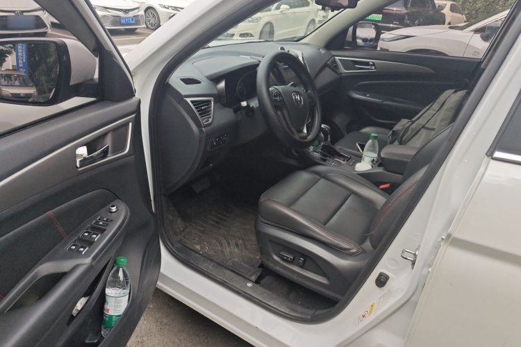 长安CS75 2016款 1.8T 自动尊贵型 国V中控内饰20