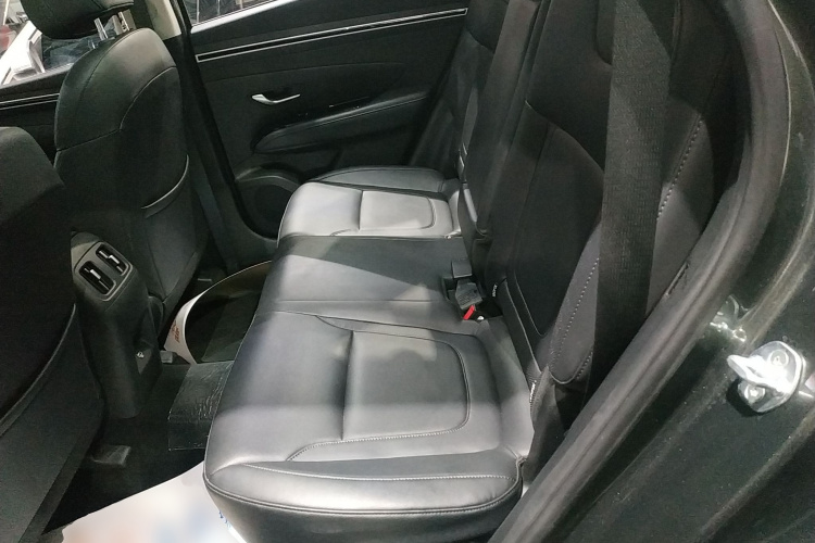 现代 2023款 途胜L 1.5T 自动两驱LUX尊贵版中控内饰21