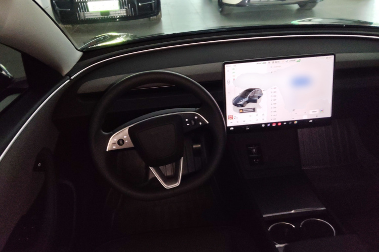 特斯拉 Model 3 2025款 后轮驱动版中控内饰13
