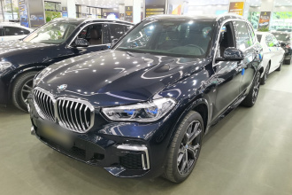 宝马X5 2022款 xDrive 40Li M运动套装