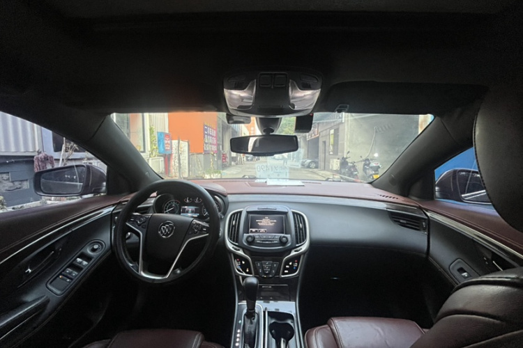 别克 君越 2013款 2.4L SIDI精英舒适型中控内饰7001