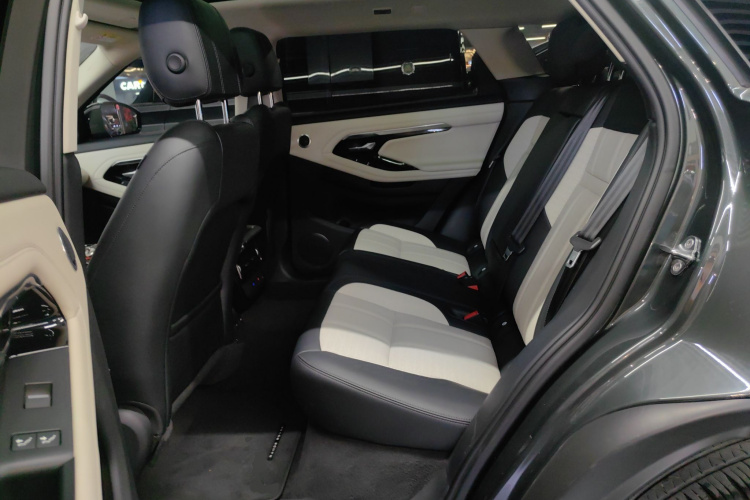 路虎 揽胜极光 2021款 极光L 249PS R-Dynamic First edition 首发版中控内饰7004