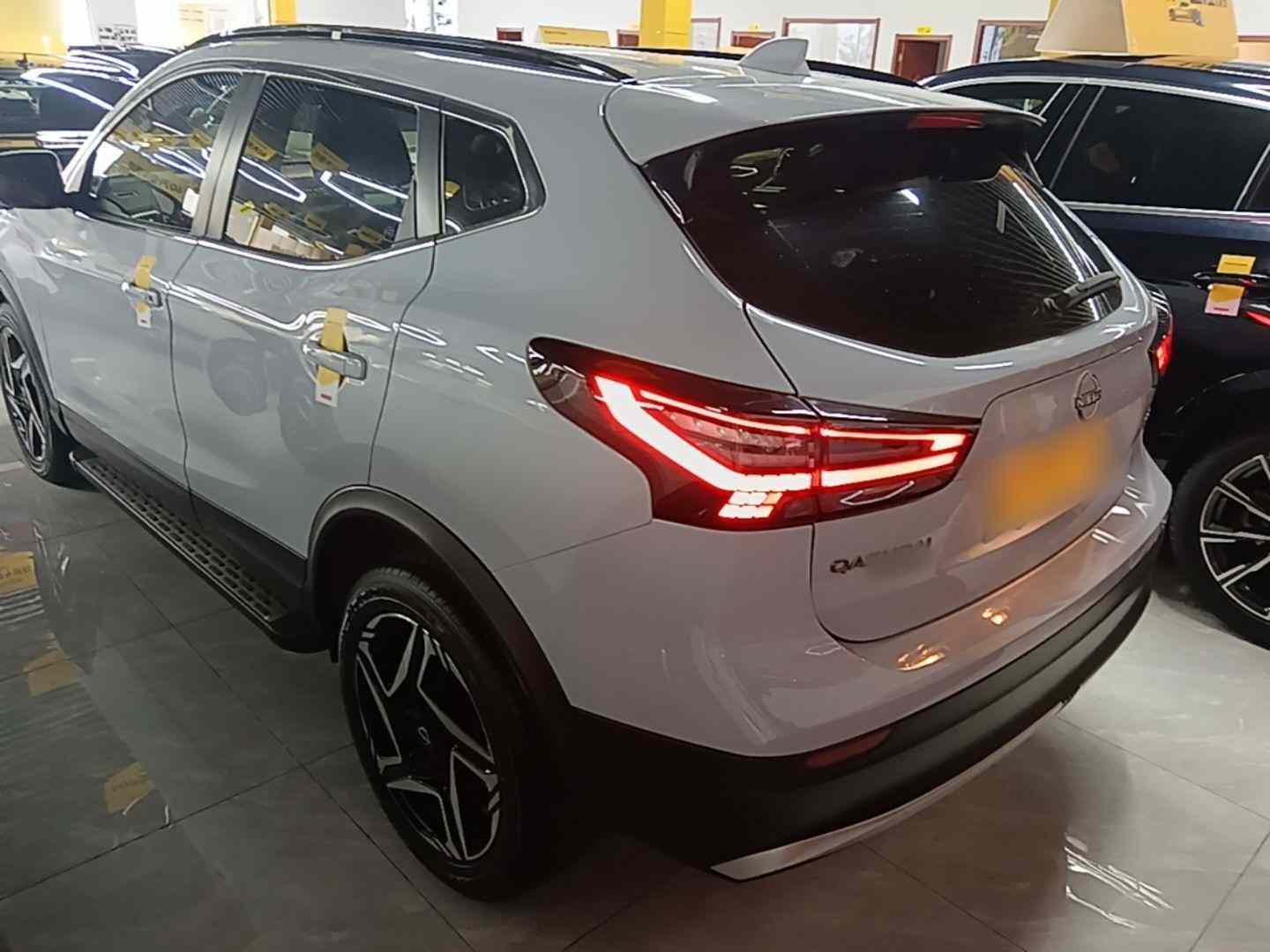 日产 逍客 2025款 荣誉 2.0L CVT XV+领先版(3)