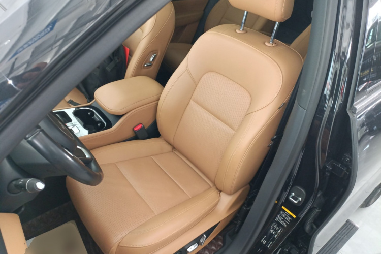 理想汽车 理想ONE 2021款 增程6座版局部细节19